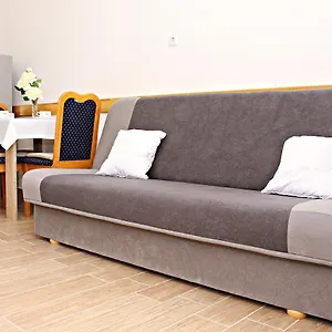 Studio Apartman Zara Appartement