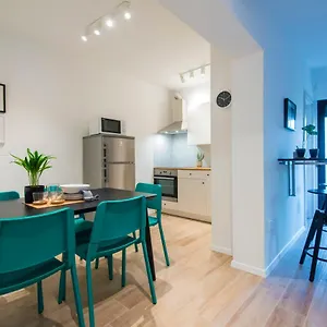  Apartment 1 2 3